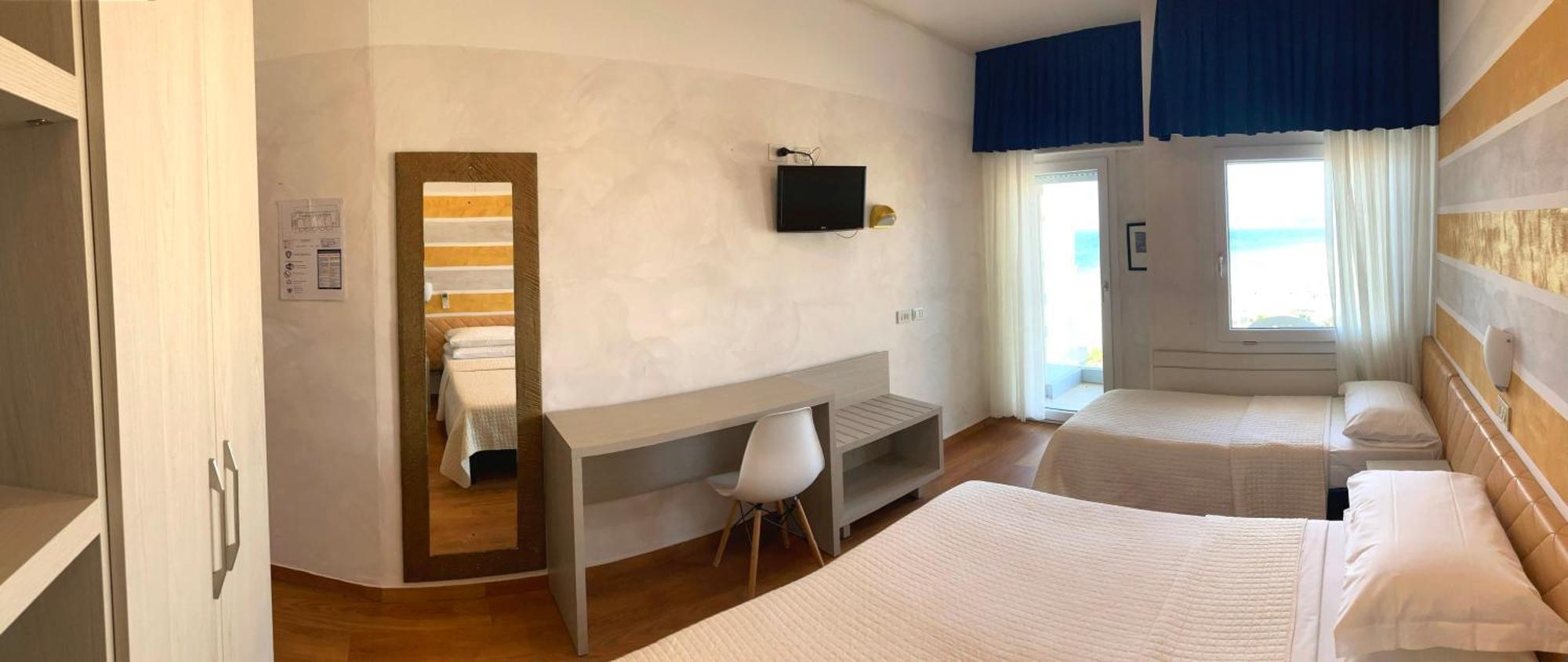 Hotel Diplomatic Riccione Eksteriør bilde